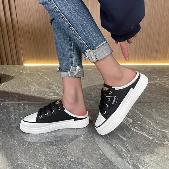 gid://shopify/MediaImage/24566349332574