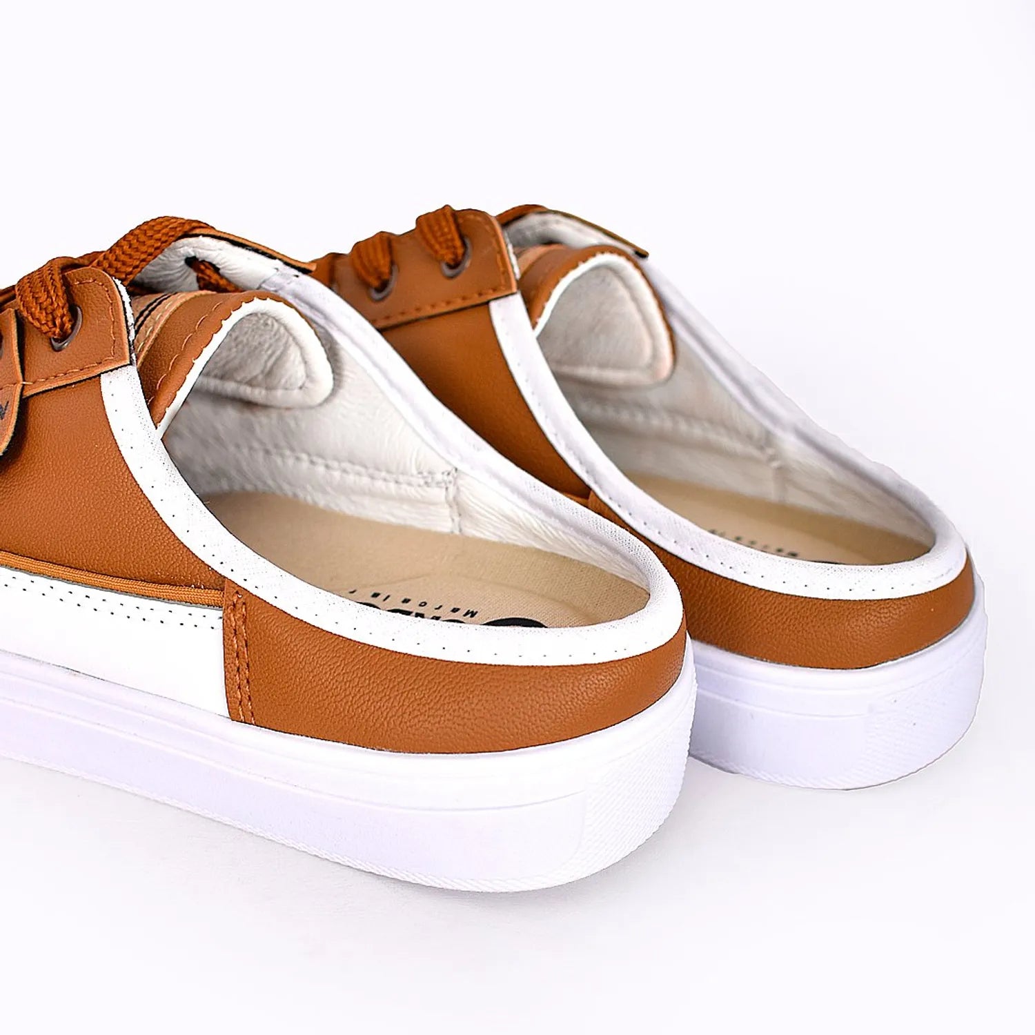 gid://shopify/MediaImage/24566349398110